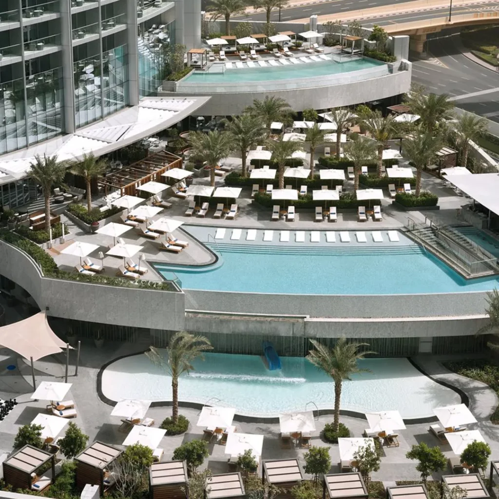 pool contractors dubai