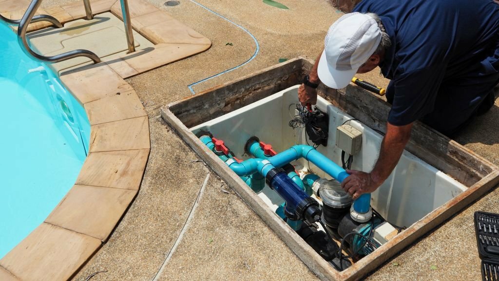 swimming pool repair in Dubai